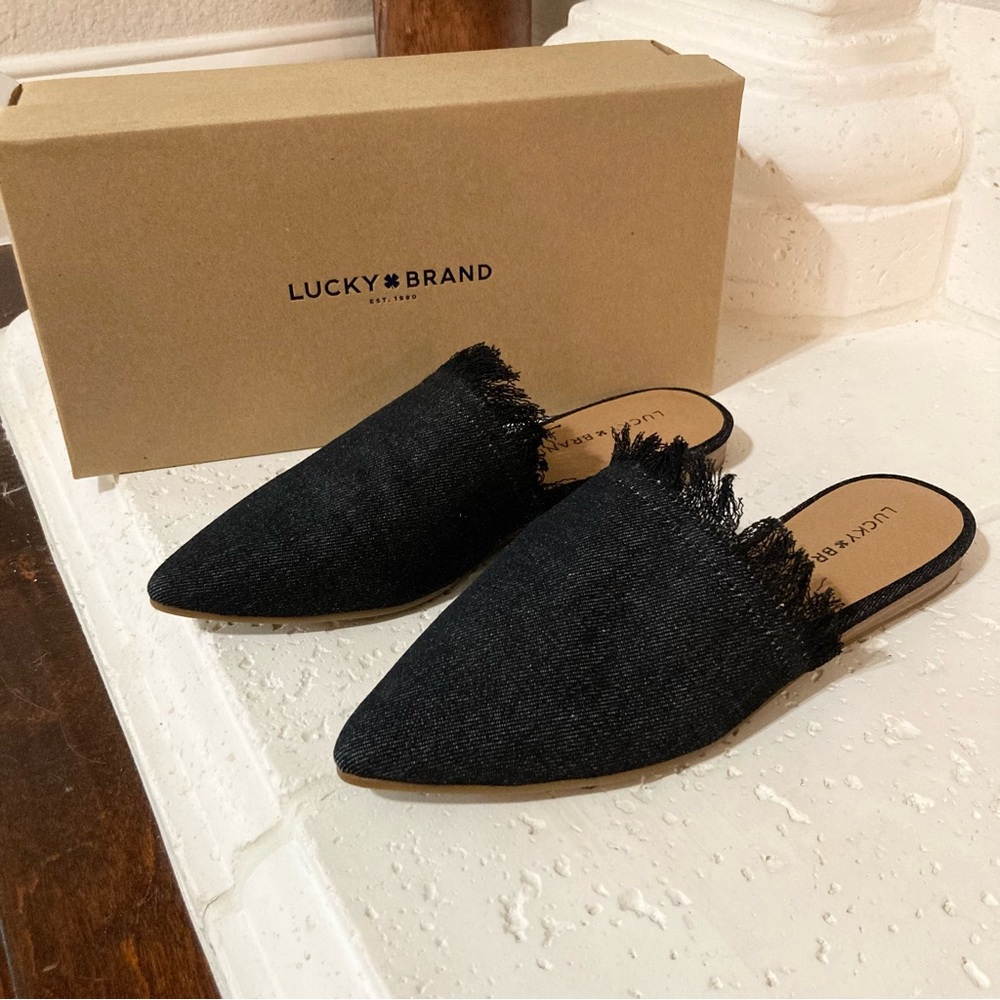 NWT Lucky Brand Black Denim Mules Size 8 Women’s
